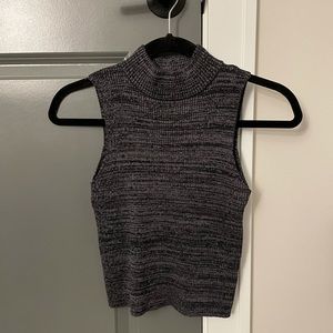Gray Mock Neck Sleeveless Sweater Top Size Small